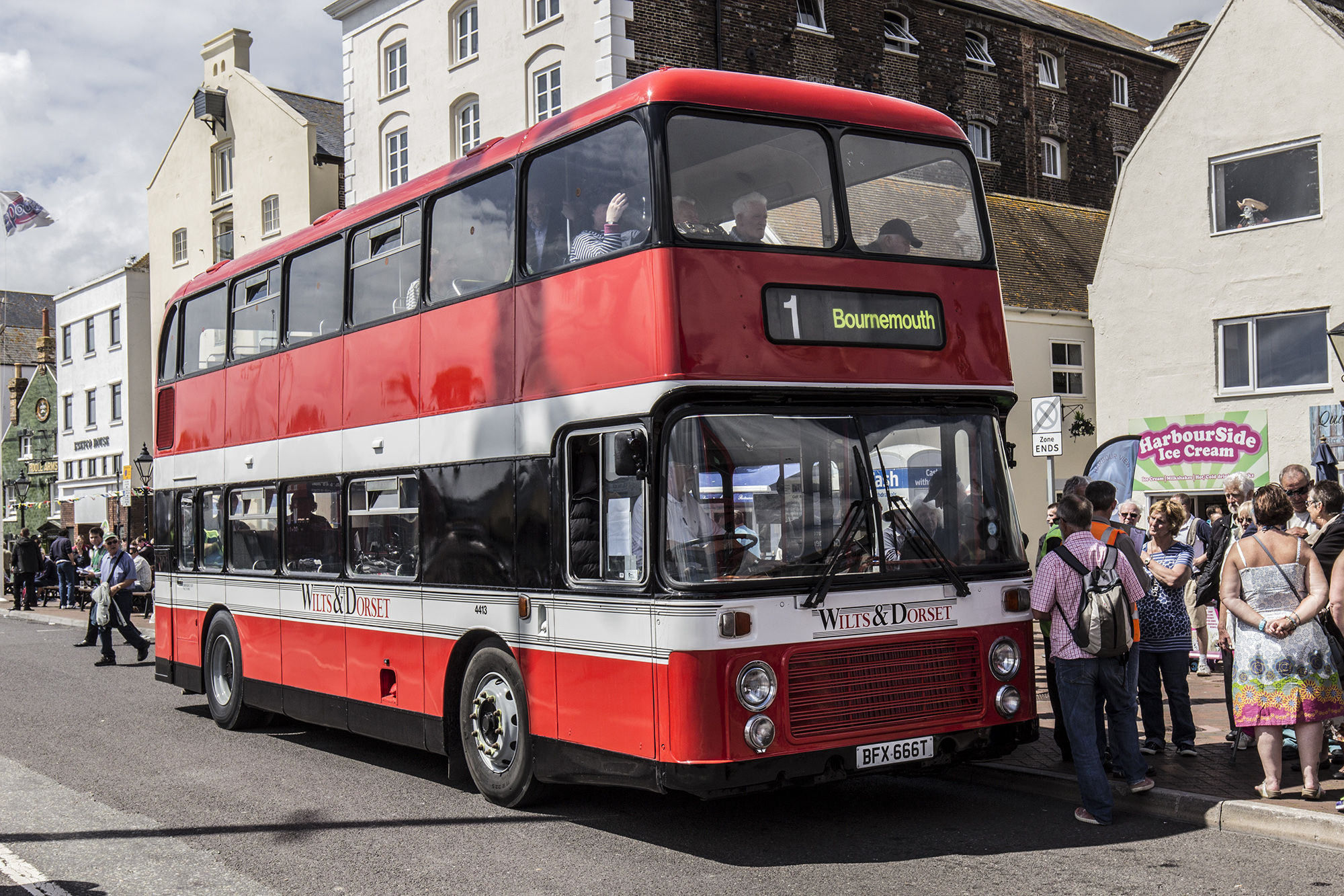 100 Years Of Hants And Dorset Buses – Poole Celebration – Westbourne Life